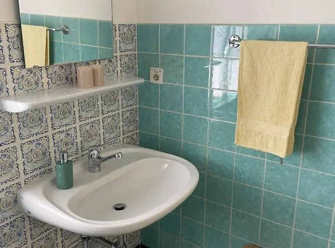 Mit Garten In Ch 6616 Tessin Casa Sabina 펜션 로손