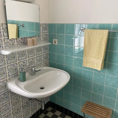 Mit Garten In Ch 6616 Tessin Casa Sabina Vakantiehuis Losone